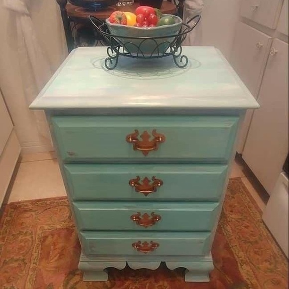 Meet your Posher, Donna - Picture 2 of 4